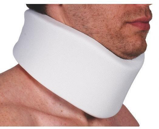 Adco Cervical Collar Soft 01100 Medium 1τμχ