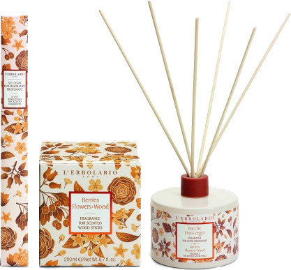 L' Erbolario Berries Flowers Wood Scented Wood Sticks 200ml
