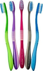 Jordan Clean Between Soft Toothbrush Μαλακή Οδοντόβουρτσα 1τμχ 25